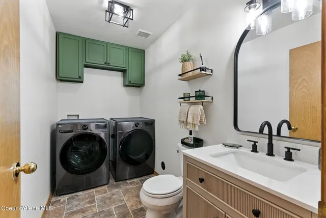 $493,500 | 1124 South Moen Road, Greenacres, WA 99016