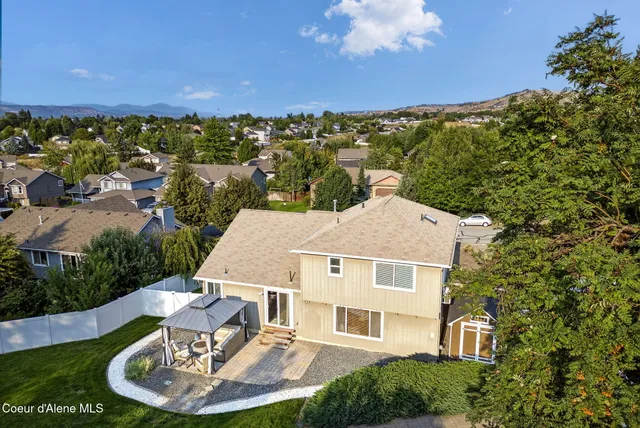 $493,500 | 1124 South Moen Road, Greenacres, WA 99016