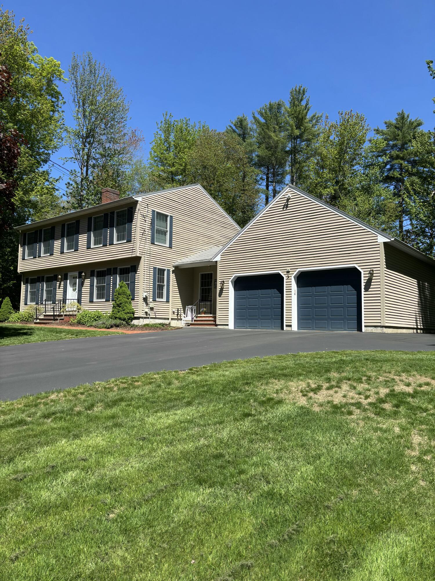 137 Cedarwood Road Auburn, ME 04210 - Photo 2 of 64 IMG_2443