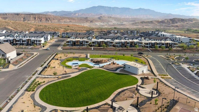 2153 Wolverine Way, Unit 2445 Washington, UT 84780 - Photo 4 of 34