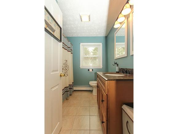 27 Richman Road Hudson, NH 03051 - Photo 20 of 23