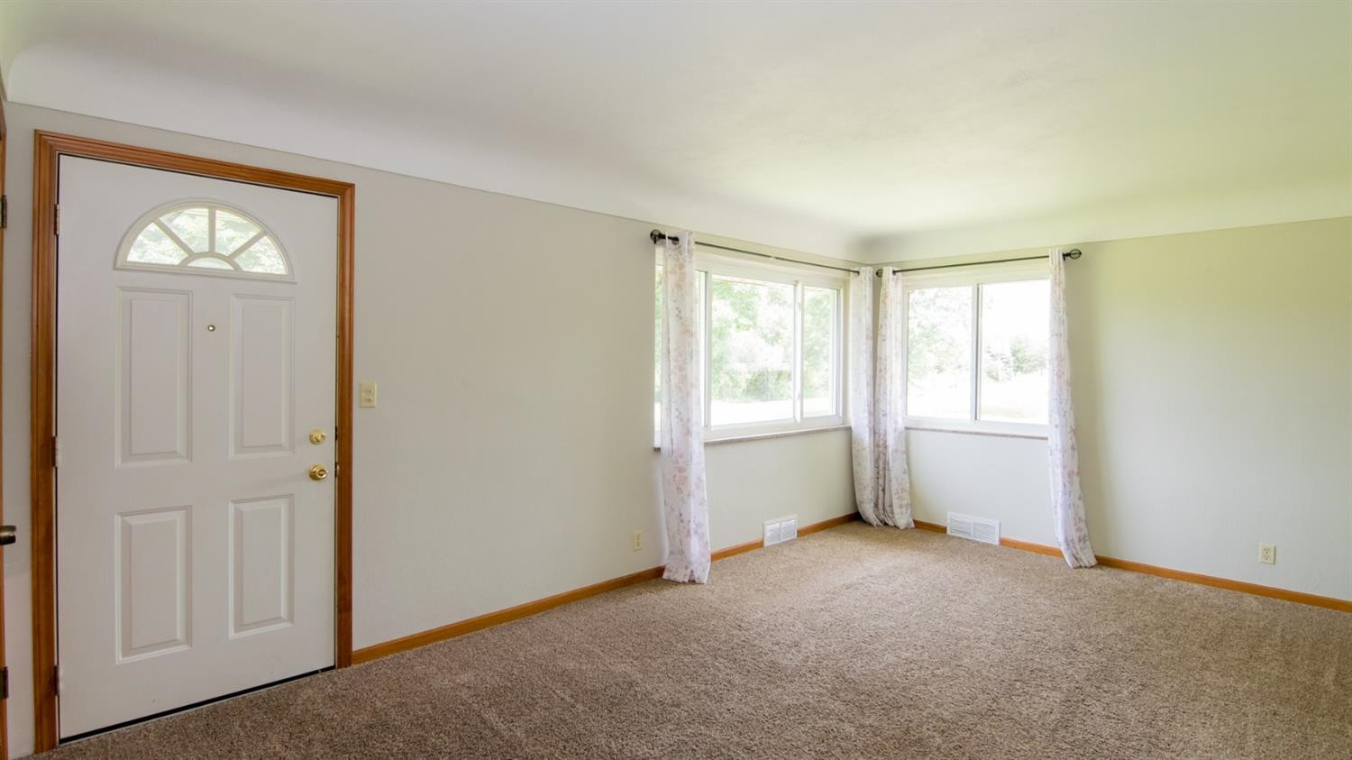 18101 West Austin Road Manchester, MI 48158 - Photo 3 of 31 Photo 3