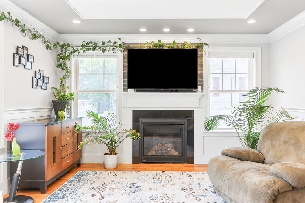 16 Downey Street, Unit 16 Watertown, MA 02472 - Photo 8 of 37