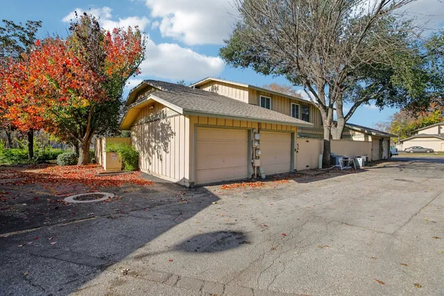 $1,550 | 9507 Quail Village Lane, Austin, TX 78758