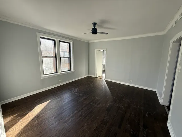 $1,550 | 1022 East Hyde Park Boulevard, Unit 3S, Chicago, IL 60615