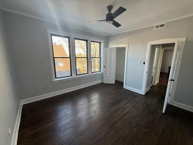 $1,550 | 1022 East Hyde Park Boulevard, Unit 3S, Chicago, IL 60615