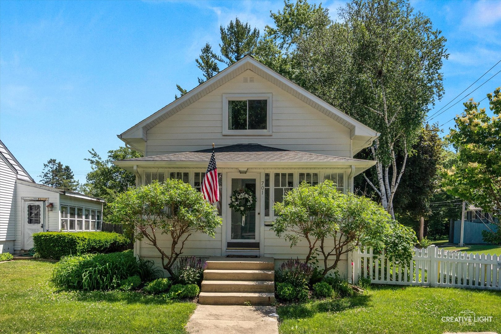 701 Edison Street Geneva, IL 60134 - Photo 1 of 16