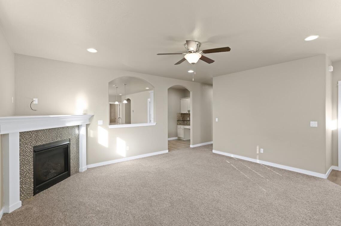 1467 Spring Street Medford, OR 97504 - Photo 7 of 31 IMG_1610