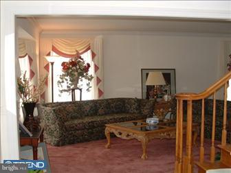 1587 Brookfield Road Newtown, PA 18940 - Photo 3 of 6 Living Room