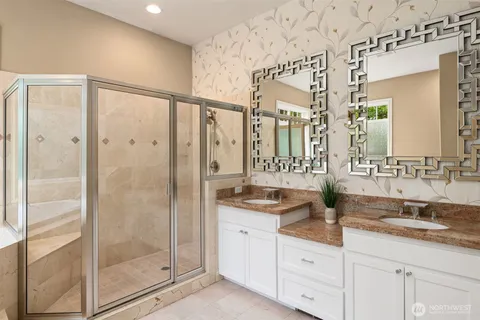$3,493,000 | 2411 98th Avenue Northeast, Clyde Hill, WA 98004