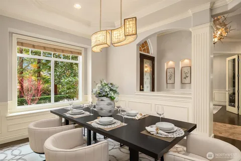 $3,493,000 | 2411 98th Avenue Northeast, Clyde Hill, WA 98004