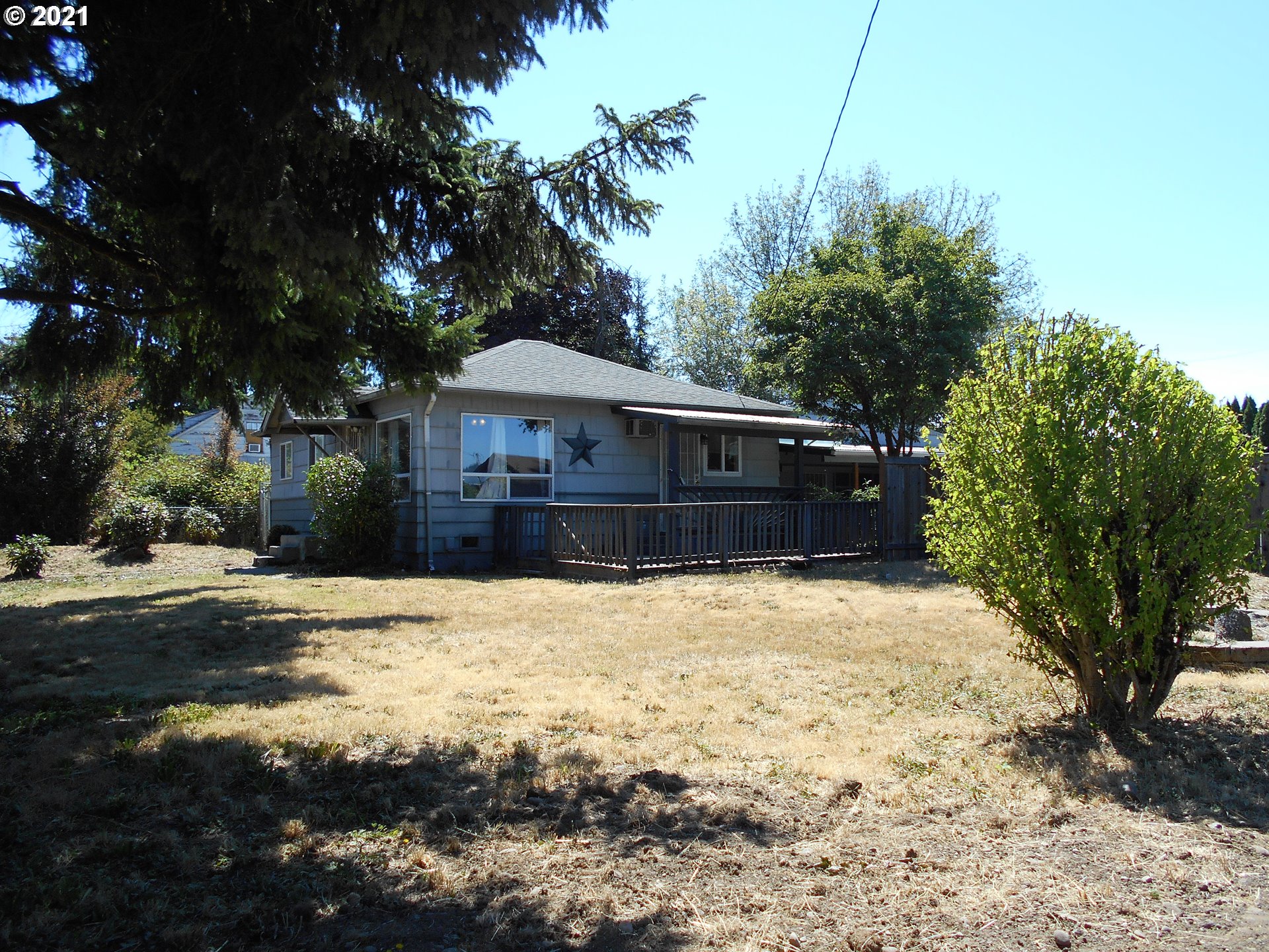 4370 Smith Way Springfield, OR 97478 - Photo 2 of 29
