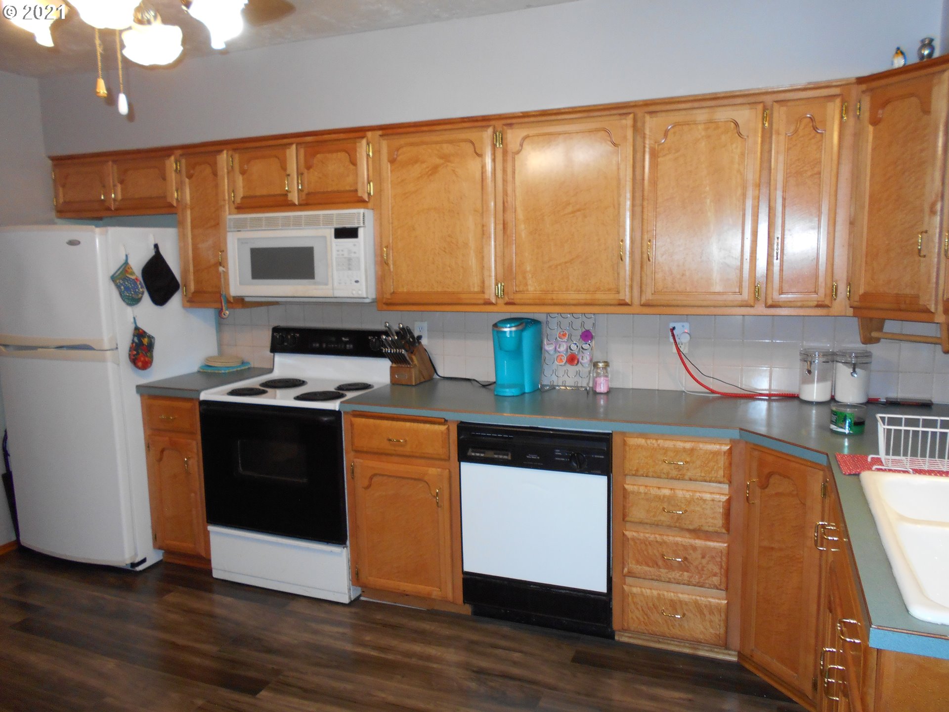4370 Smith Way Springfield, OR 97478 - Photo 15 of 29