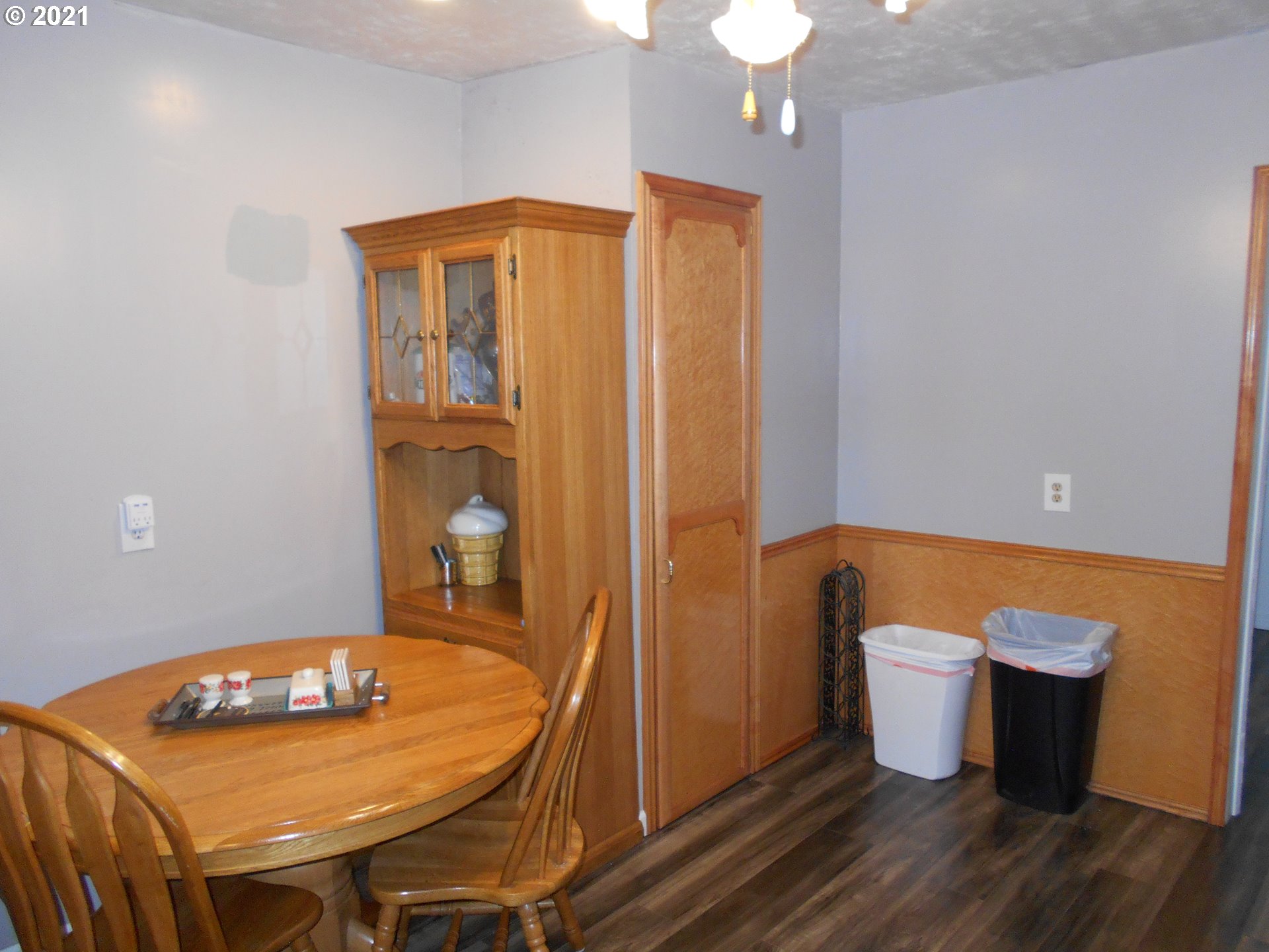 4370 Smith Way Springfield, OR 97478 - Photo 18 of 29