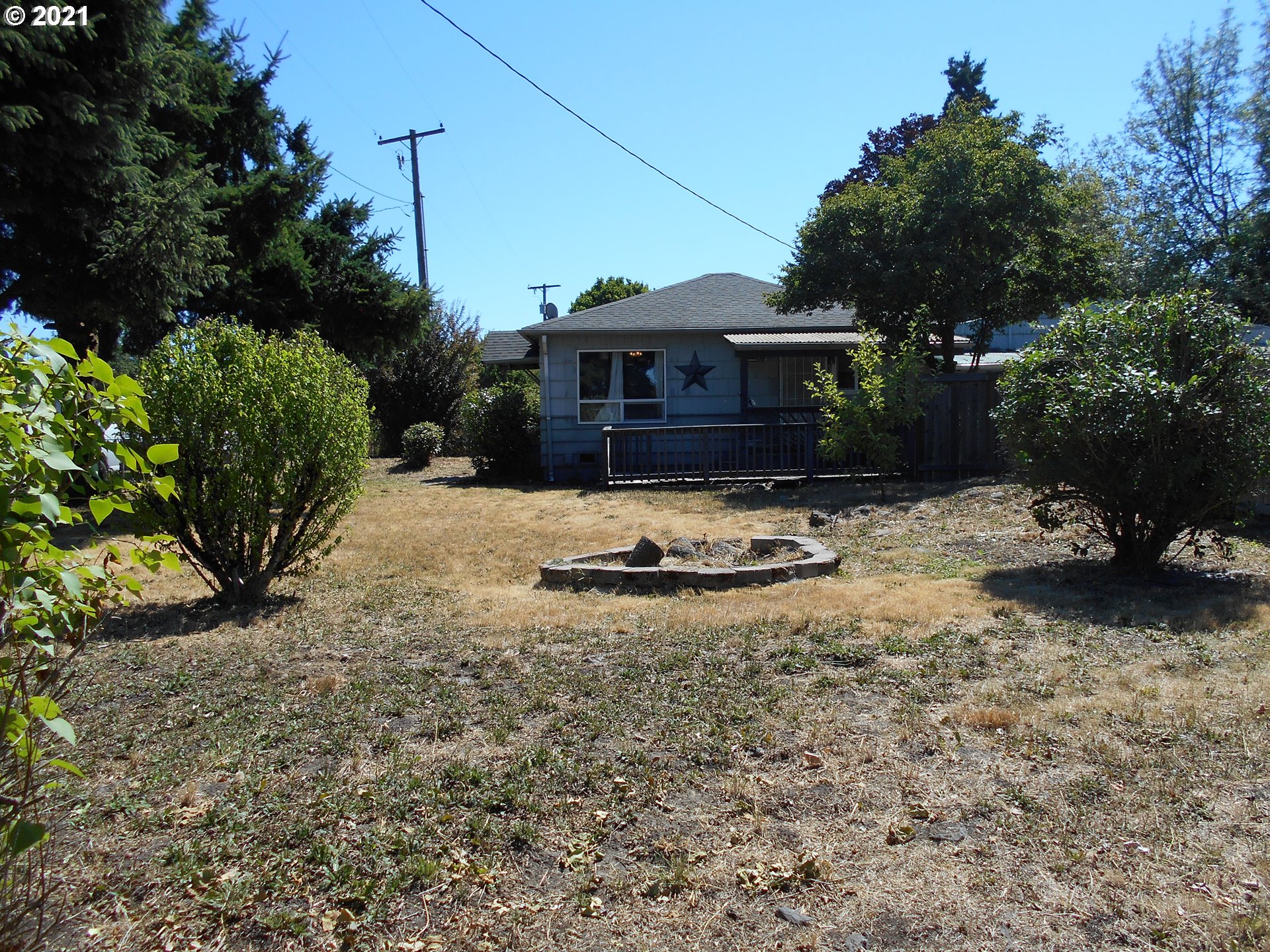 4370 Smith Way Springfield, OR 97478 - Photo 3 of 29