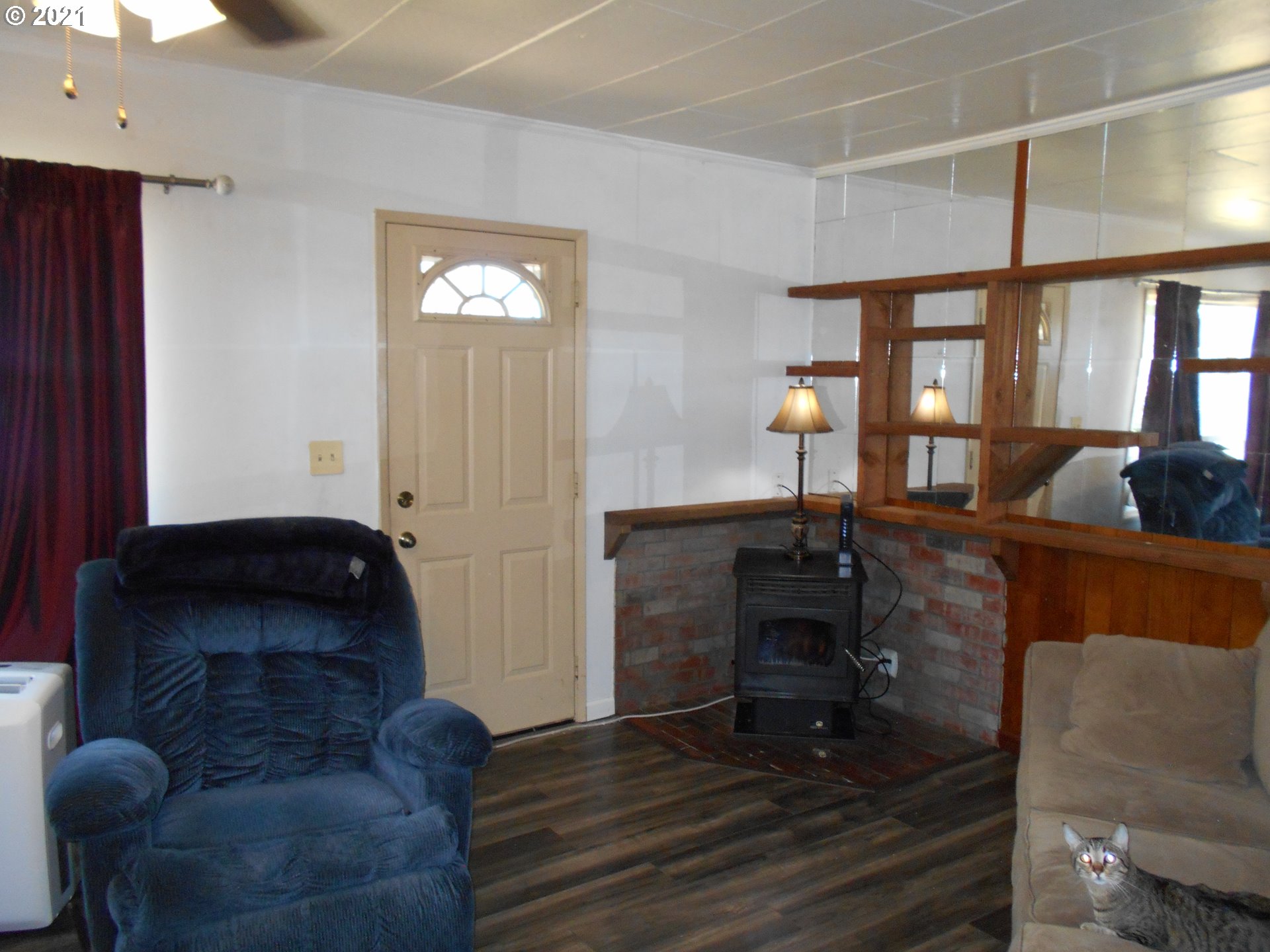 4370 Smith Way Springfield, OR 97478 - Photo 10 of 29