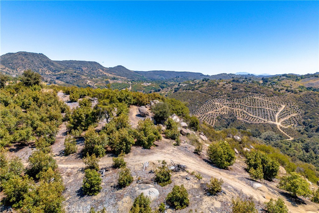 3738 Camaron Road Temecula, CA 92590 - Photo 8 of 40