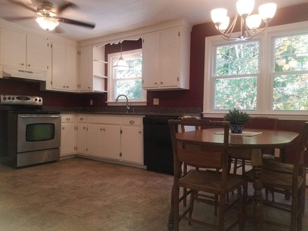 178 Mason Road Holden, MA 01522 - Photo 8 of 39