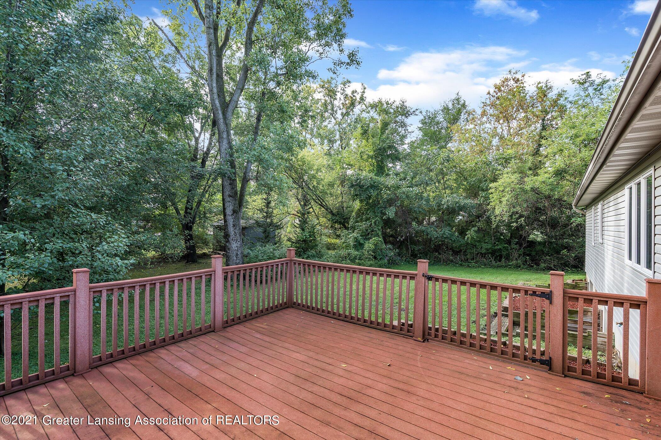 4603 Old Lansing Road Lansing, MI 48917 - Photo 31 of 34 31-4603-Old-Lansing-Rd-Windowstill-Real-