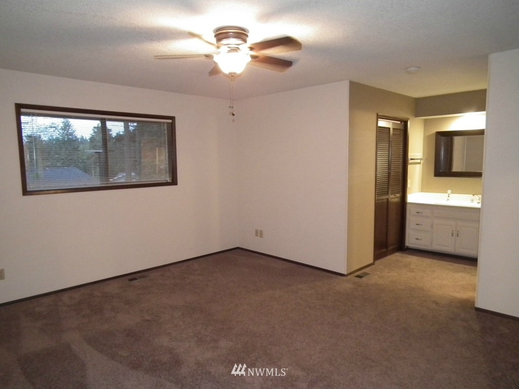 112 Protection Place Sequim, WA 98382 - Photo 9 of 15 Gallery Image 9