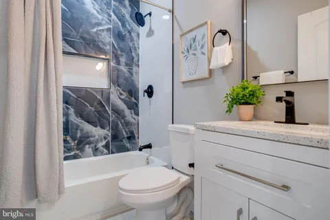 $245,000 | 2842 Mayfield Avenue, Baltimore, MD 21213