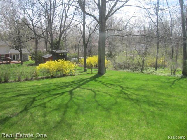 36 Mead Road Rochester, MI 48306 - Photo 17 of 19 IMG_3187