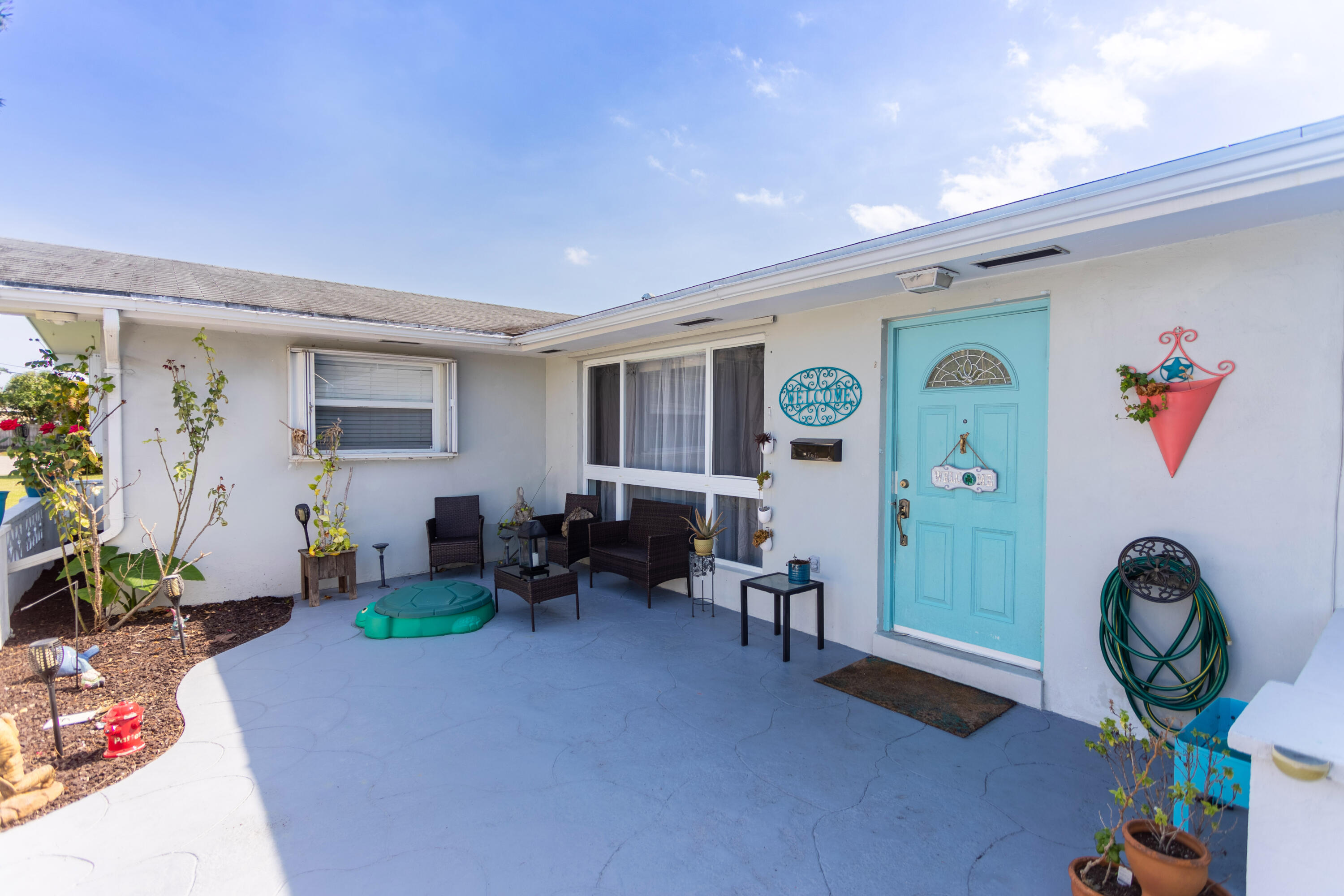4237 Herbertz Road Lake Worth, FL 33461 - Photo 5 of 43 Front Door