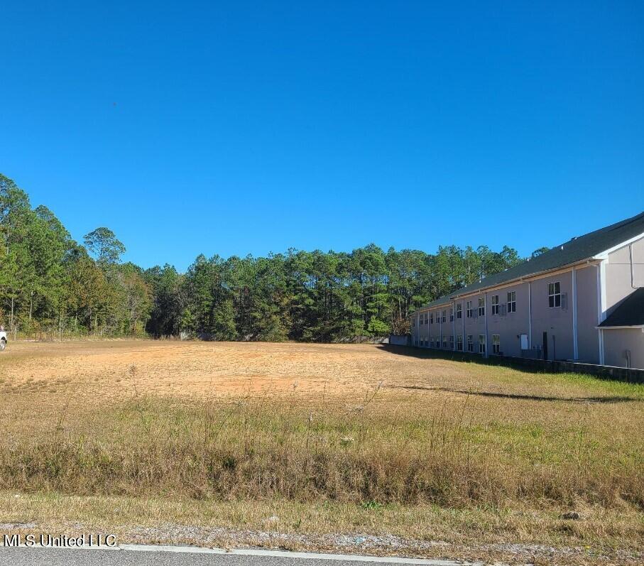 13995 Sam Seymour Road Ocean Springs, MS 39565 - Photo 1 of 24 Photo 18