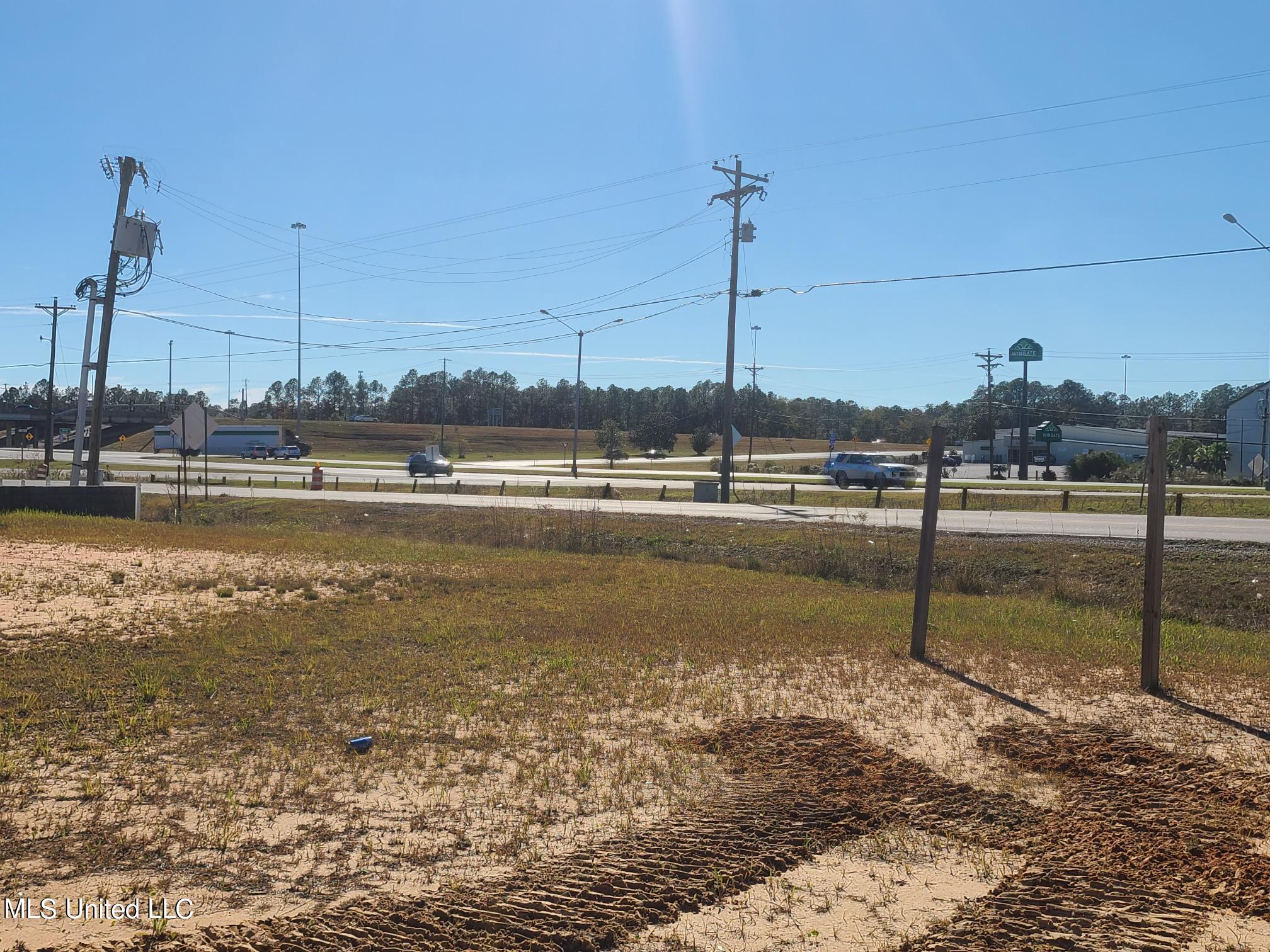 13995 Sam Seymour Road Ocean Springs, MS 39565 - Photo 21 of 24 Photo14