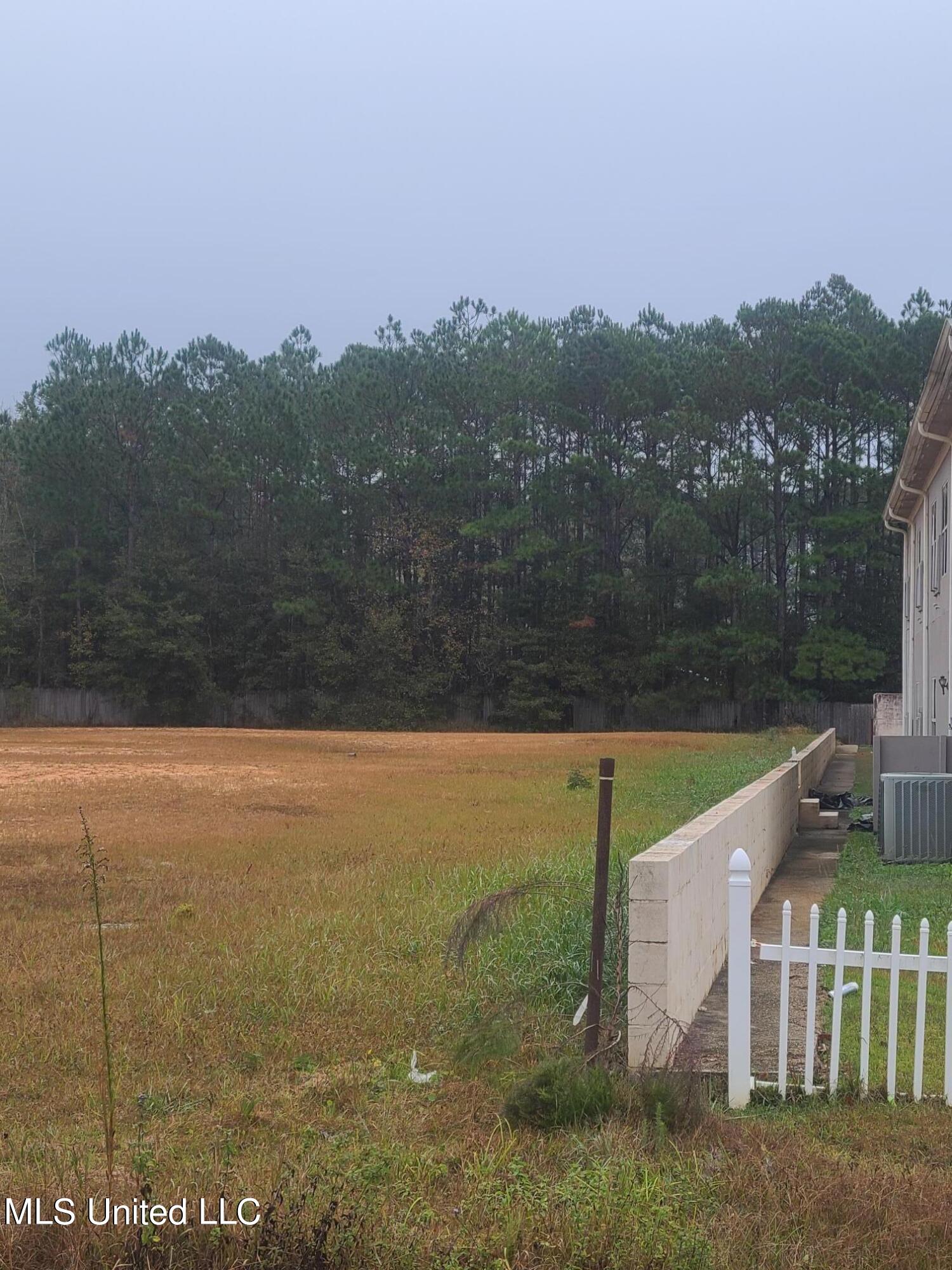 13995 Sam Seymour Road Ocean Springs, MS 39565 - Photo 9 of 24 Photo 20