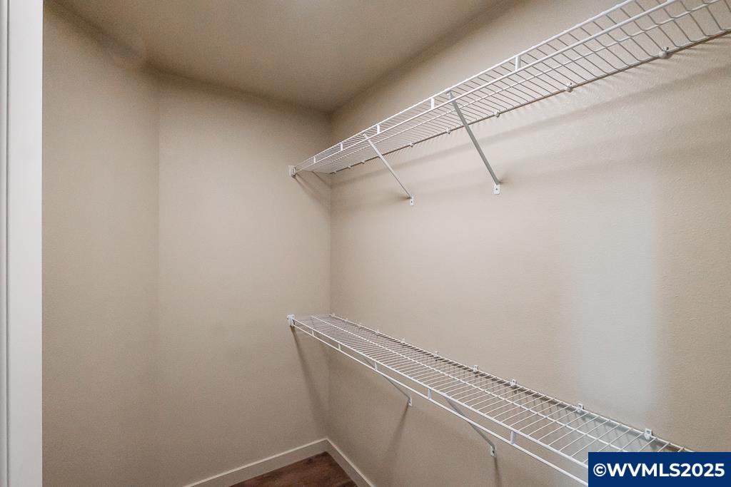 90 Walker Road Lebanon, OR 97355 - Photo 25 of 33 Gallery Image 25