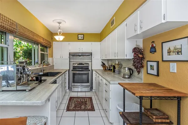 $839,000 | 109 Ponce De Leon Boulevard, Belleair, FL 33756