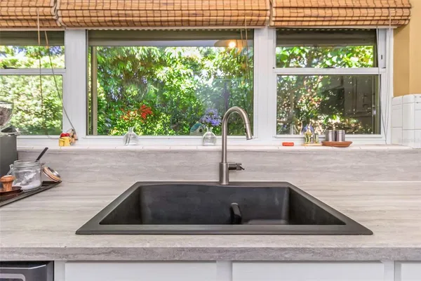 $839,000 | 109 Ponce De Leon Boulevard, Belleair, FL 33756