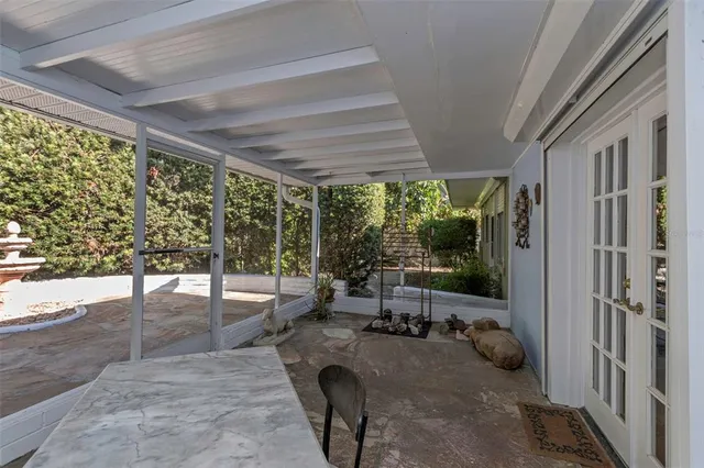 $947,000 | 109 Ponce De Leon Boulevard, Belleair, FL 33756