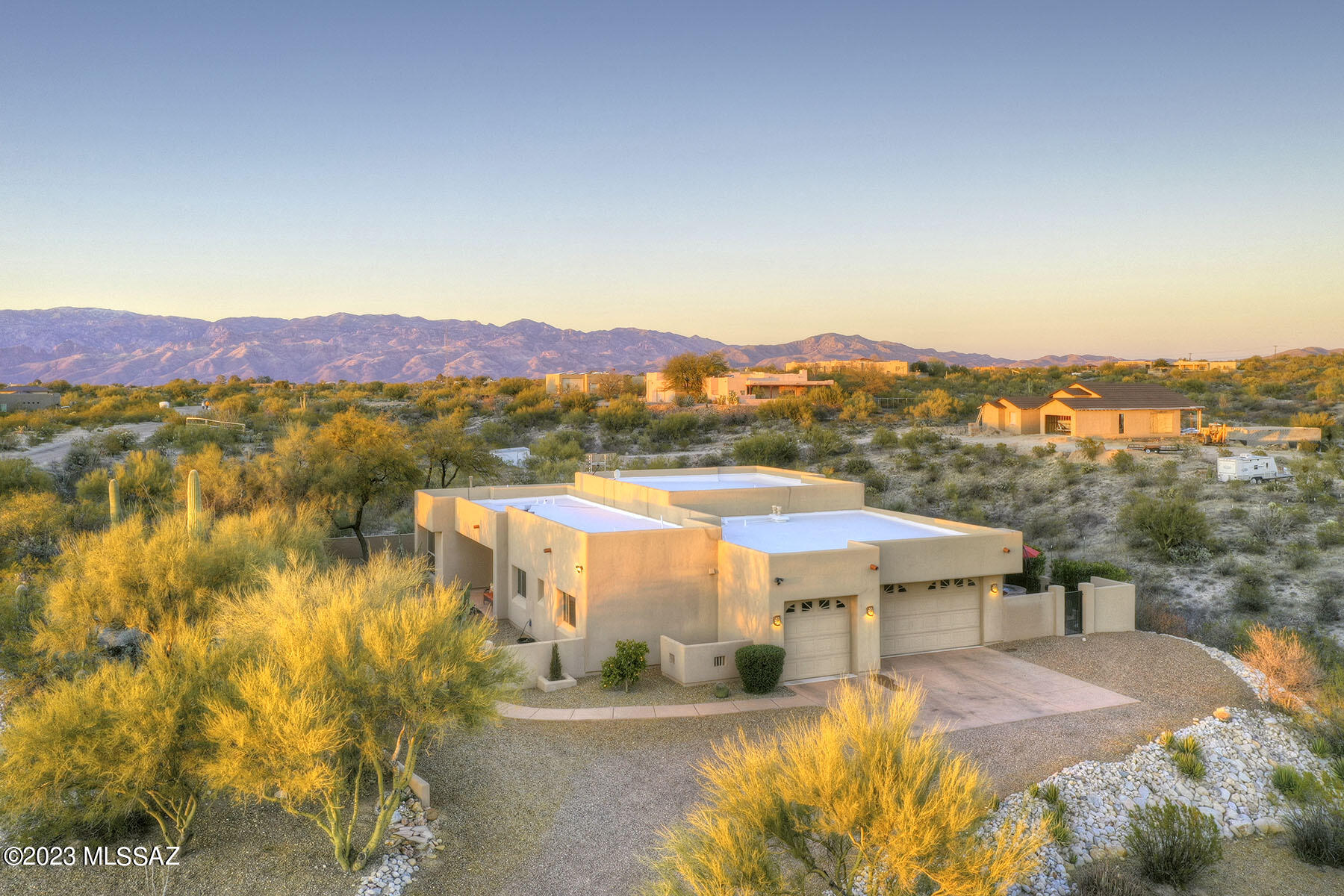 4303 South Escalante Ridge Place Tucson, AZ 85730 - Photo 2 of 40