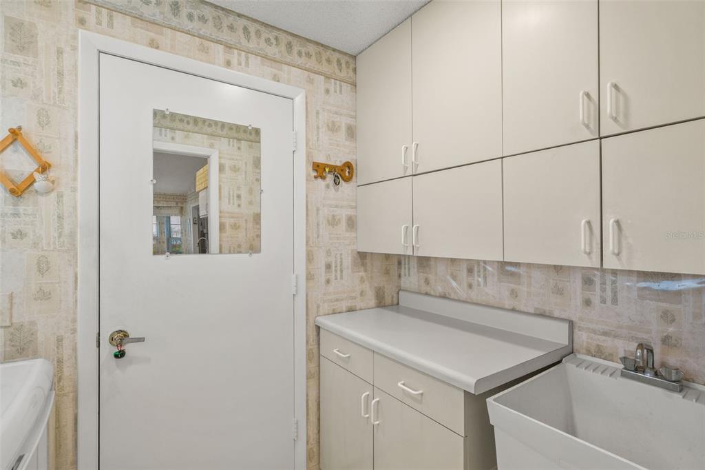 2173 Springmeadow Drive Spring Hill, FL 34606 - Photo 29 of 55