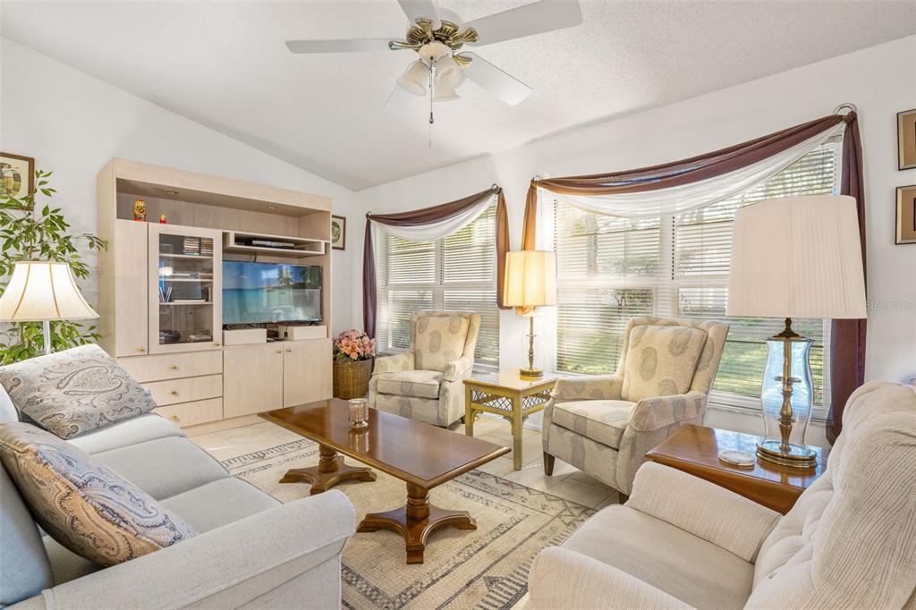 2173 Springmeadow Drive Spring Hill, FL 34606 - Photo 9 of 55