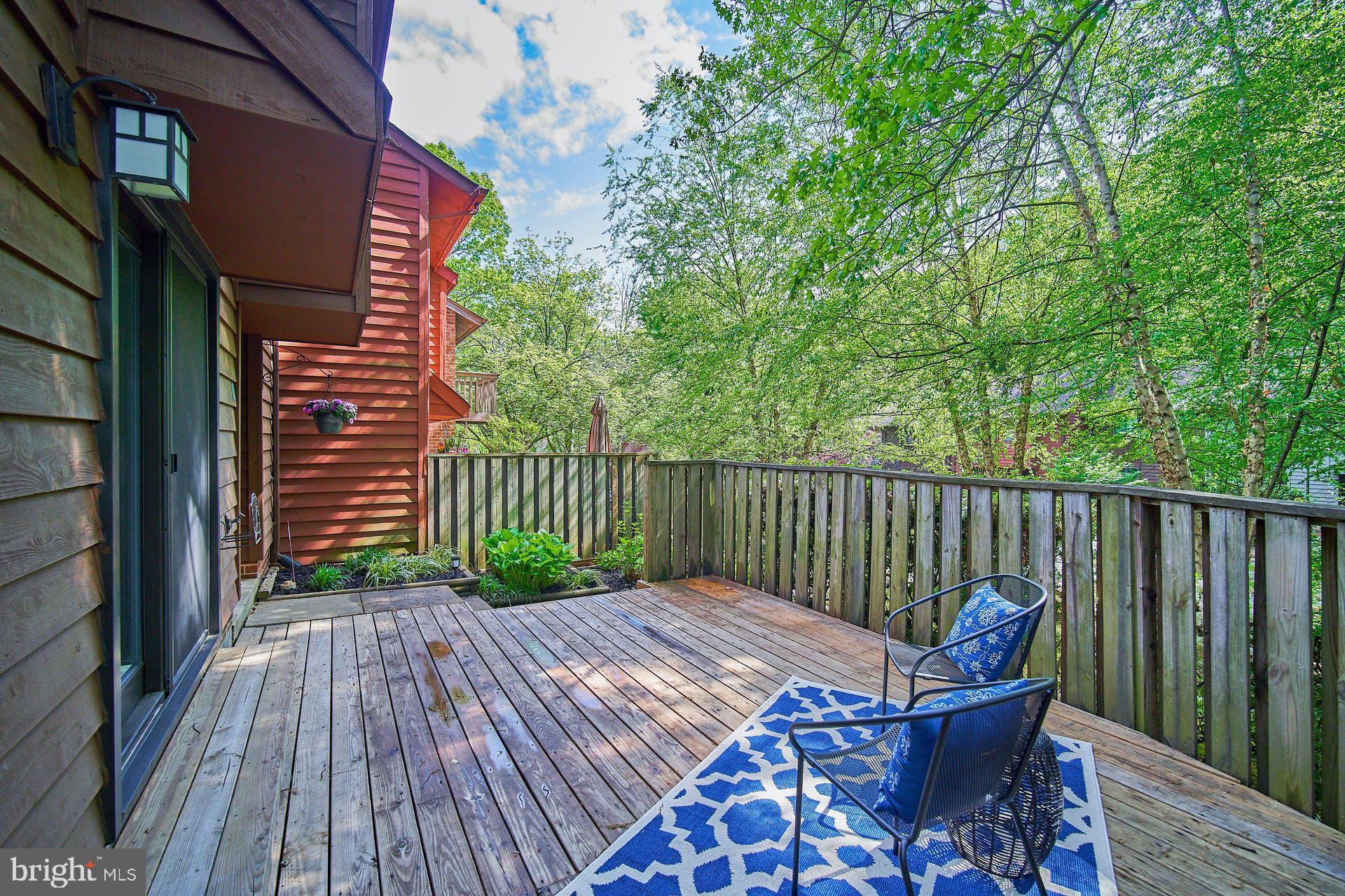 1944 Winterport Cluster Reston, VA 20191 - Photo 4 of 35 a view of a wooden deck on the house