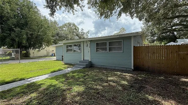 $287,990 | 1700 Evergreen Street, Kissimmee, FL 34746
