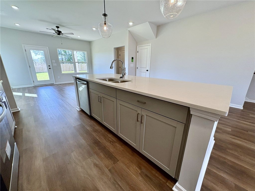 520 Waterpoint Way, Unit 17 Opelika, AL 36801 - Photo 15 of 38 Gallery Image 15