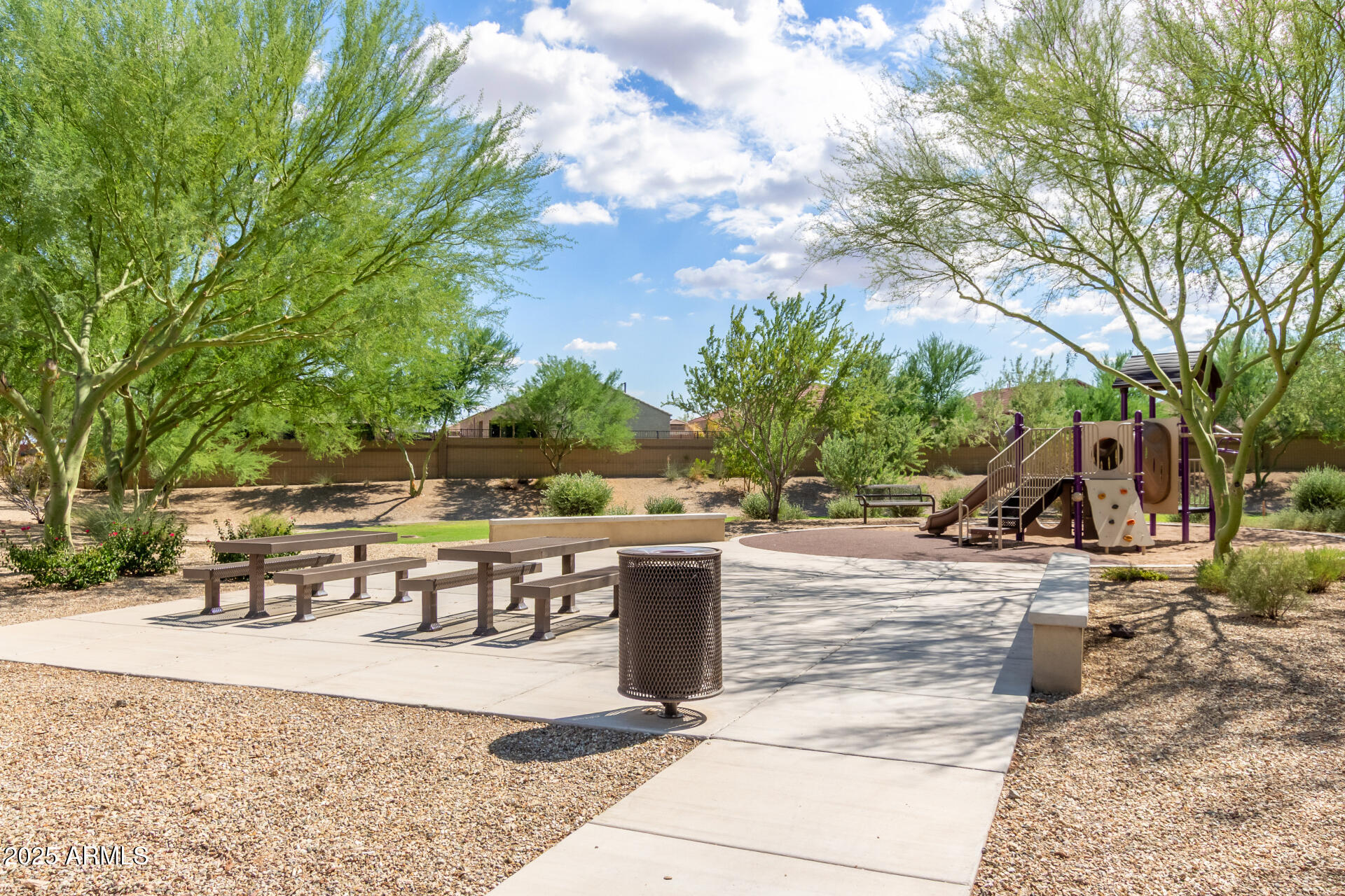 13530 West Briles Road Peoria, AZ 85383 - Photo 40 of 43 41 Briles