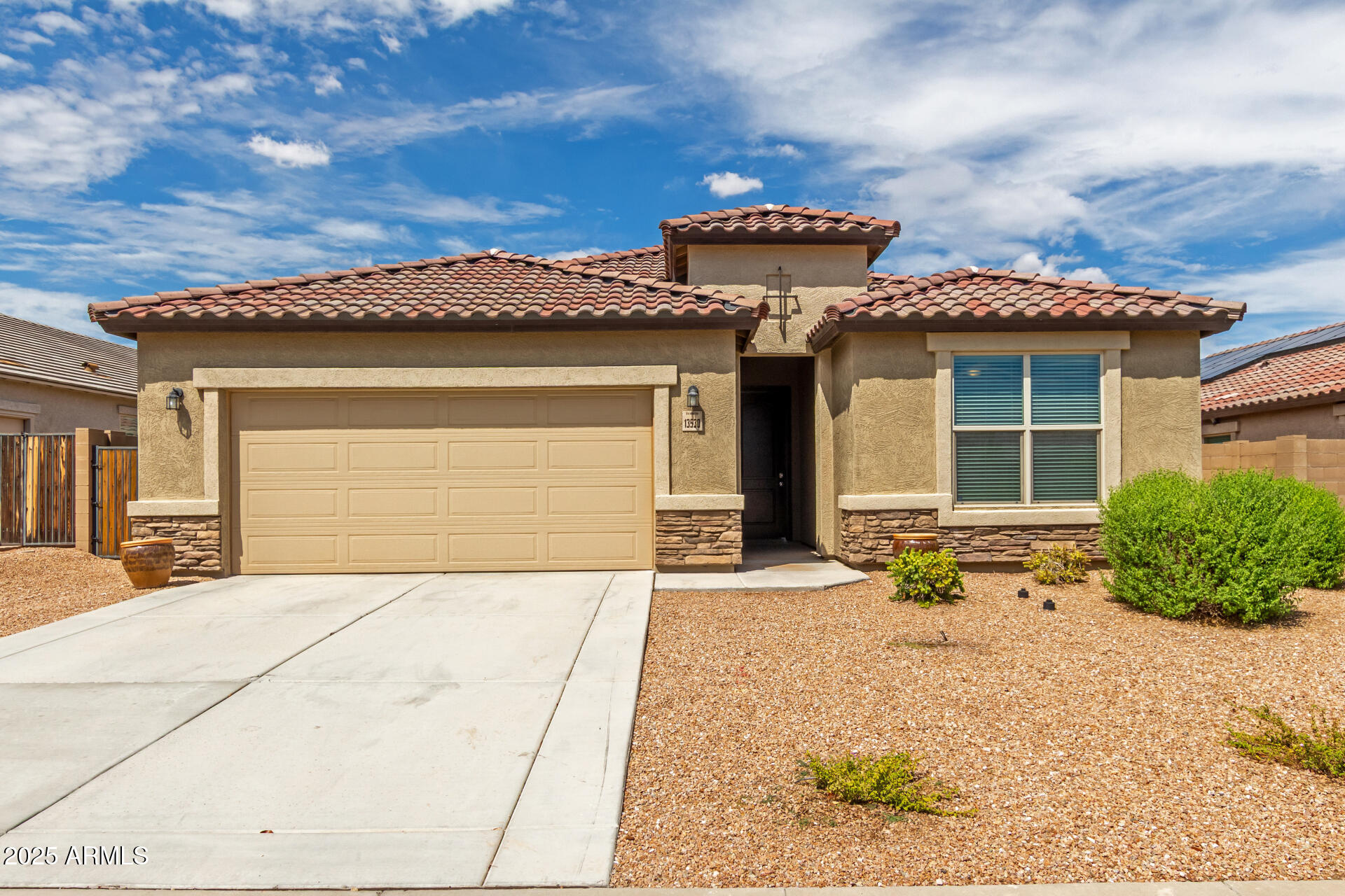 13530 West Briles Road Peoria, AZ 85383 - Photo 6 of 43 02 Briles