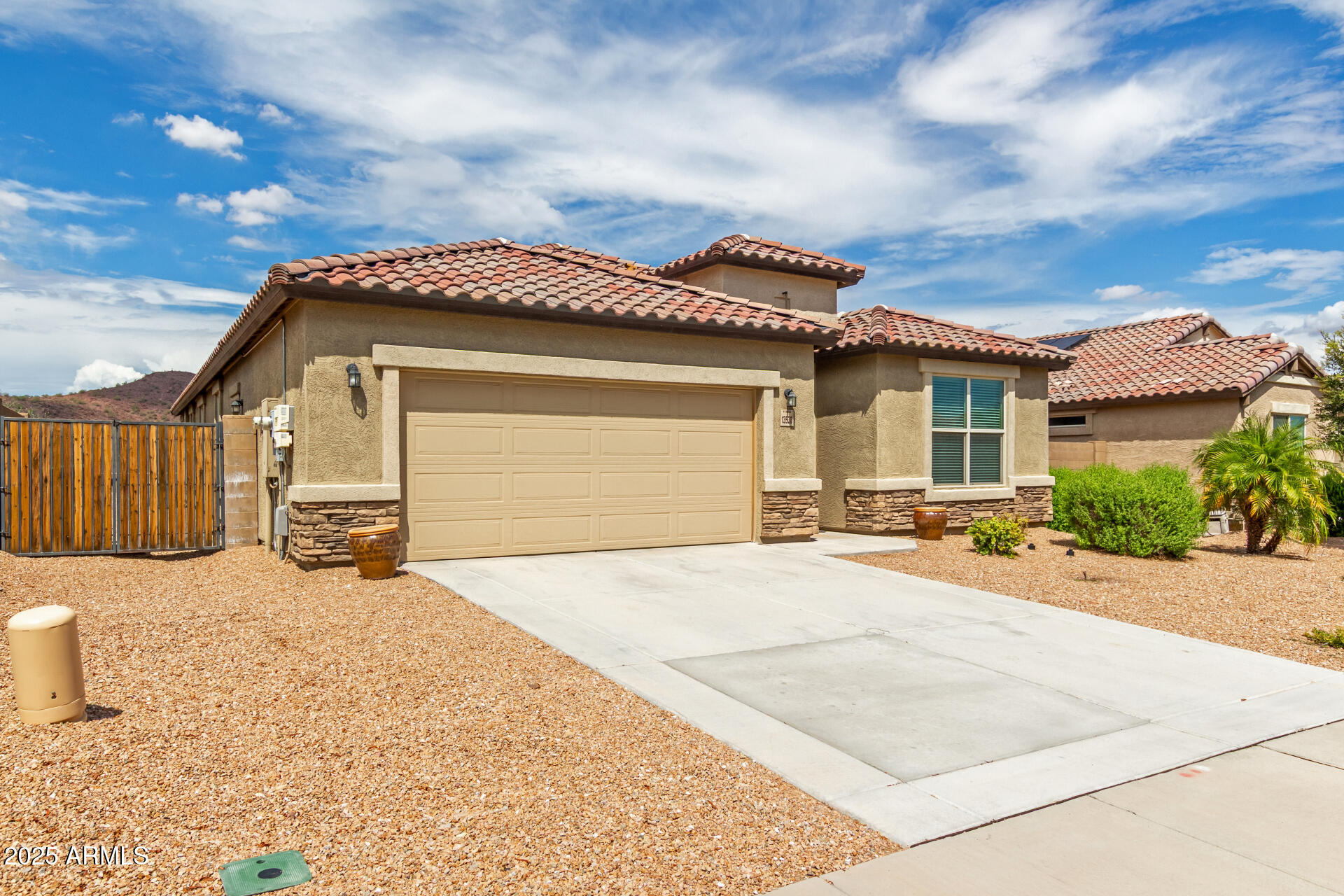 13530 West Briles Road Peoria, AZ 85383 - Photo 7 of 43 03 Briles