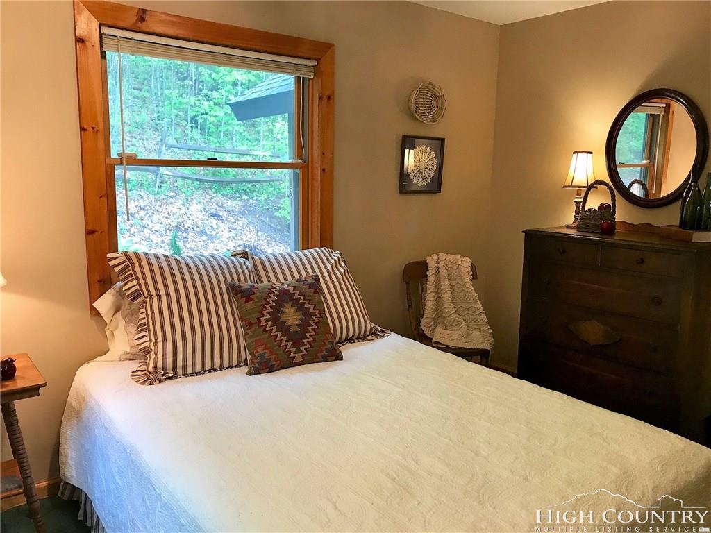 151 Raintree Lane Banner Elk, NC 28604 - Photo 18 of 30 Gallery Image 18