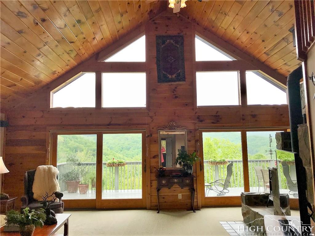 151 Raintree Lane Banner Elk, NC 28604 - Photo 3 of 30 Gallery Image 3