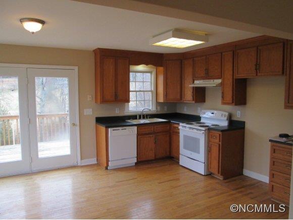 60 Brown Lynch Road Candler, NC 28715 - Photo 4 of 24 Gallery Image 4