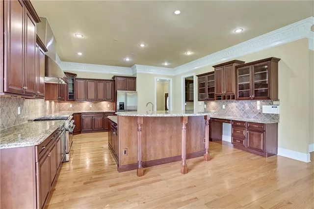 $6,500 | 6295 Windward Parkway, Unit 3, Alpharetta, GA 30005