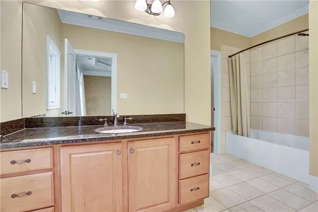 $6,500 | 6295 Windward Parkway, Unit 3, Alpharetta, GA 30005