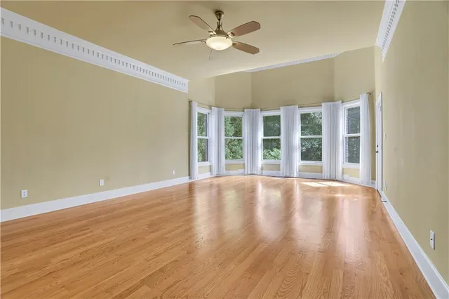 $6,500 | 6295 Windward Parkway, Unit 3, Alpharetta, GA 30005