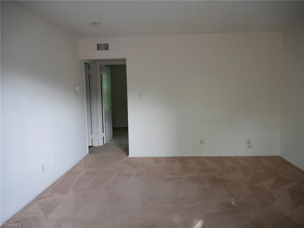 3822 Country Club Road Winston-Salem, NC 27104 - Photo 10 of 19